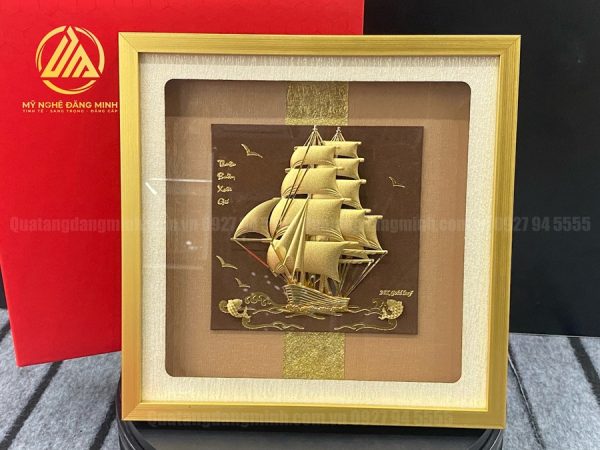 Tranh Thuận buồm xuôi gió dát vàng 24k 30x30cm