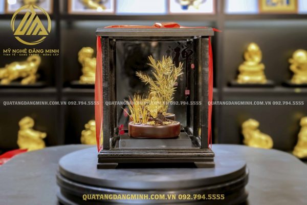 Tượng Thiền Sư Dát Vàng 24k - Biểu Tượng Trí Tuệ Và Tĩnh Lặng