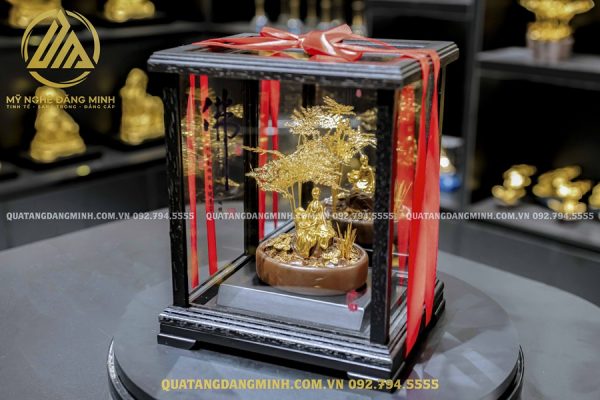Tượng Thiền Sư Dát Vàng 24k - Biểu Tượng Trí Tuệ Và Tĩnh Lặng