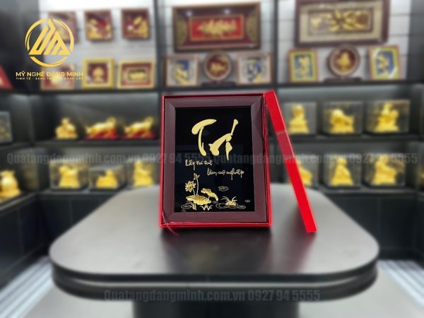 Tranh Chữ Trí Dát Vàng 24k
