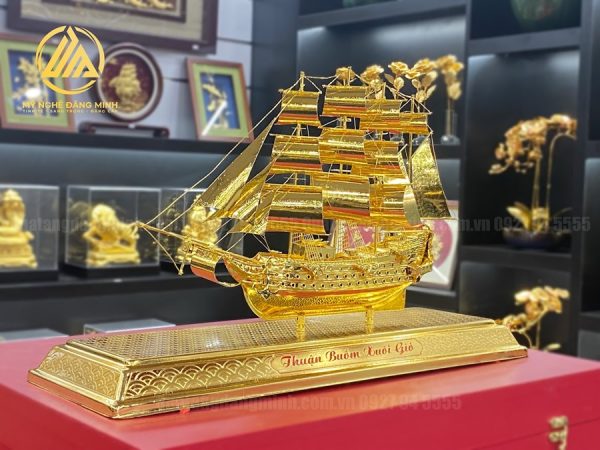 Mô Hình Thuyền Buồm Mạ Vàng 24k