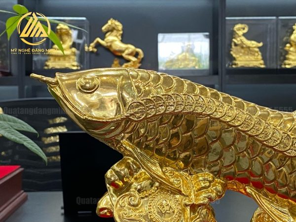 Tượng Cá Rồng Dát Vàng 24K